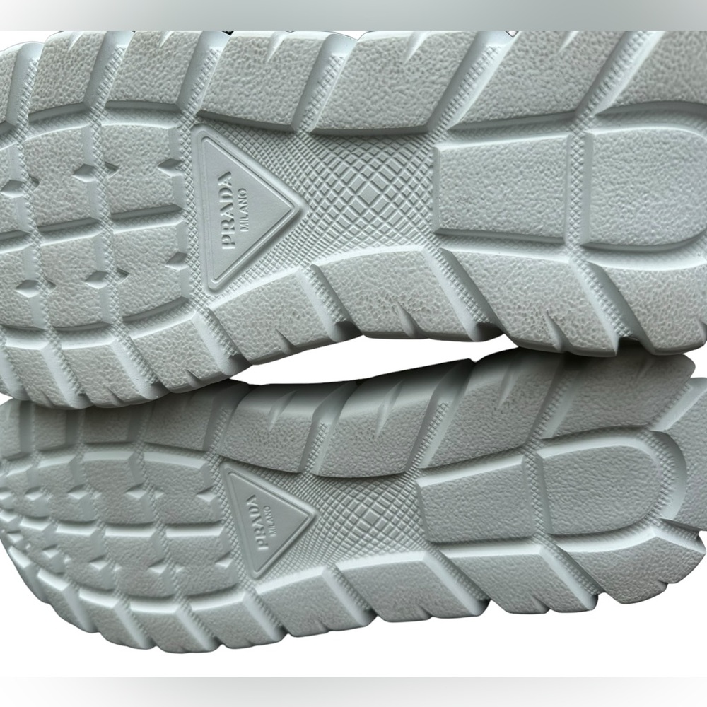 NWB PRADA***Nylon Lace-Up Mid-Top Sneakers****EU 39.5 US 9.5 $1020 - Picture 10 of 11